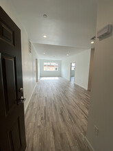 9122 Orion Ave in North Hills, CA - Building Photo - Building Photo