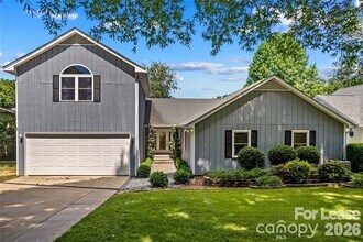 21112 Rio Oro Dr in Cornelius, NC - Building Photo - Building Photo