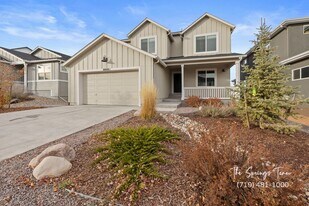 6636 Wolf Gulch Dr in Colorado Springs, CO - Building Photo