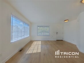 13058 Monaco Way in Thornton, CO - Building Photo - Building Photo