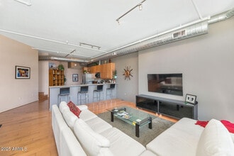 7301 E 3rd Ave in Scottsdale, AZ - Building Photo - Building Photo