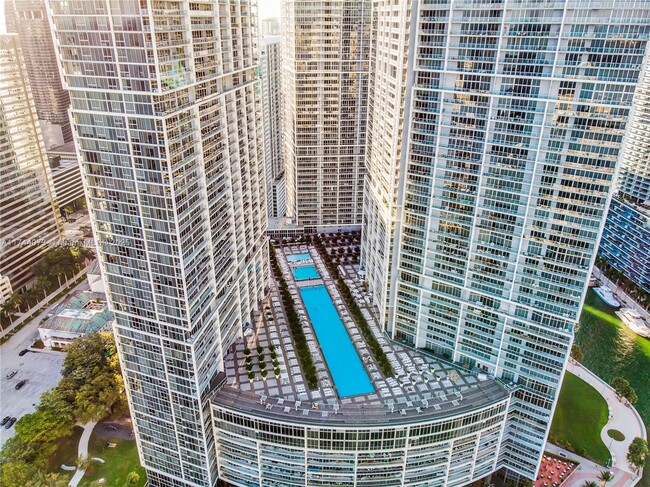 475 Brickell Ave in Miami, FL - Building Photo - Building Photo