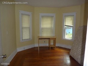 86 Bromfield Rd-Unit -# 1 in Somerville, MA - Building Photo - Building Photo