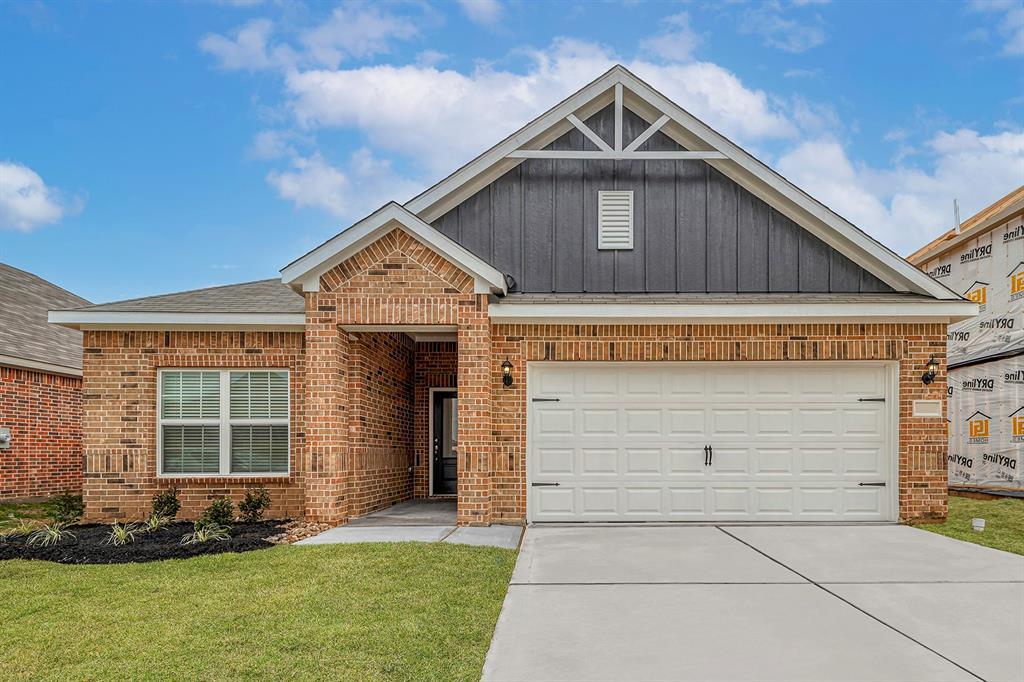 453 Sunny Highlands Dr in Katy, TX - Building Photo