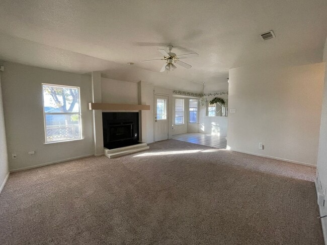 3901 Littlerock Dr in Killeen, TX - Building Photo - Building Photo