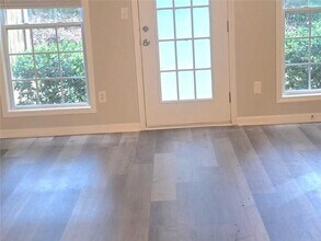 20 Pine Canyon Dr SW in Atlanta, GA - Building Photo - Building Photo