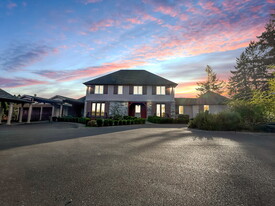 20360 NW Phillips Rd in Hillsboro, OR - Building Photo