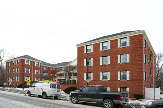 222-240 Asbury Ave in Evanston, IL - Building Photo - Building Photo