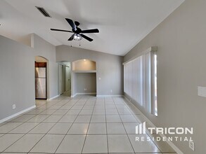 3196 Circleville St in North Port, FL - Building Photo - Building Photo