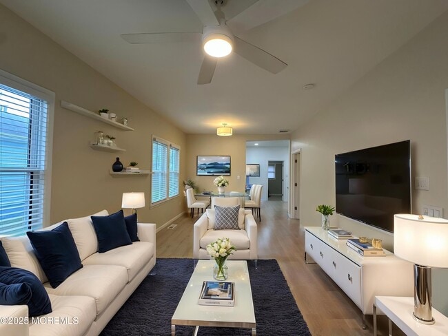 678 Buttonwood Ave in Long Branch, NJ - Building Photo - Building Photo