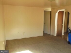 51 Ed Turner Ln-Unit -#4 in Harpers Ferry, WV - Building Photo - Building Photo