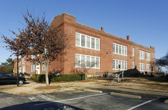 Olde School Commons in Garner, NC - Building Photo - Building Photo