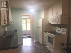 24 Metro Rd N in Georgina, ON - Building Photo - Building Photo