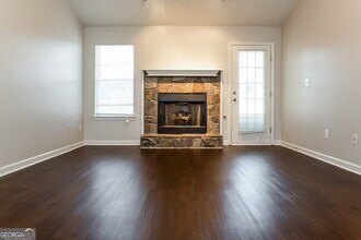 121 Fern Ct in Hampton, GA - Building Photo - Building Photo