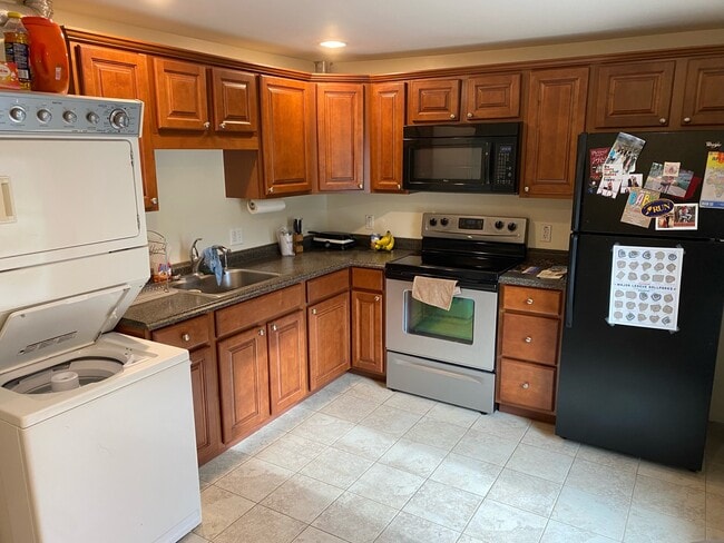 49 Eaton Ave, Unit #2