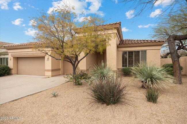 7360 E Wing Shadow Rd in Scottsdale, AZ - Building Photo - Building Photo