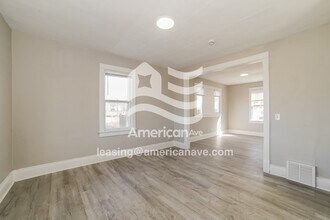 1812 North North Street in Peoria, IL - Foto de edificio - Building Photo