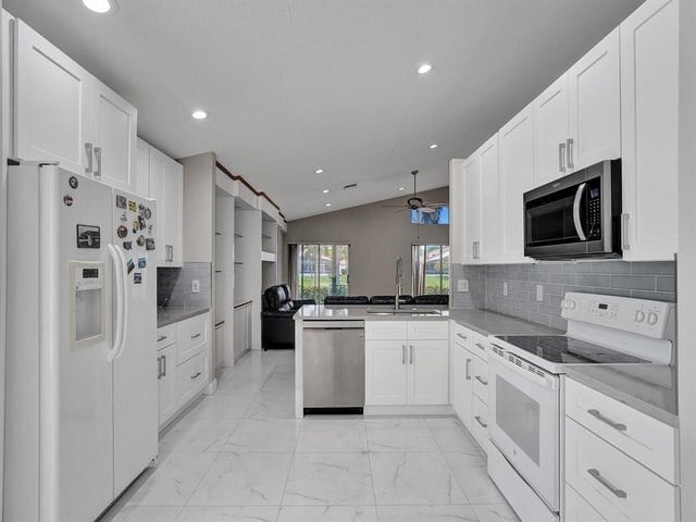 22845 Barrister Dr