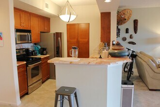 1000 Scotia Dr in Hypoluxo, FL - Foto de edificio - Building Photo