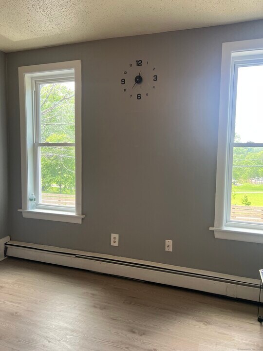 50 York St in Hartford, CT - Building Photo
