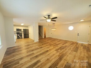 5709 Kelden Walker Ln in Charlotte, NC - Building Photo - Building Photo