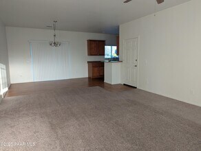8980 E Navajo Ct in Prescott Valley, AZ - Building Photo - Building Photo
