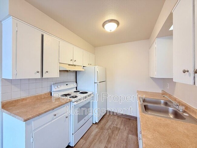 property at 928 NE 86th St