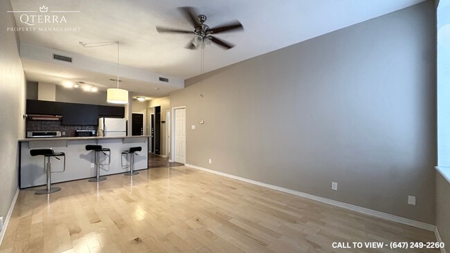 272 Dundas St in London, ON - Building Photo - Building Photo