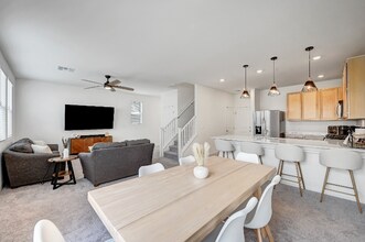 9164 Surrey Wood St in Las Vegas, NV - Building Photo - Building Photo