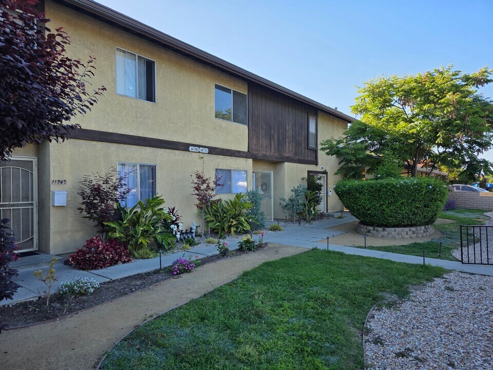 14745 Woodruff Ave, Unit 14745 in Bellflower, CA - Building Photo