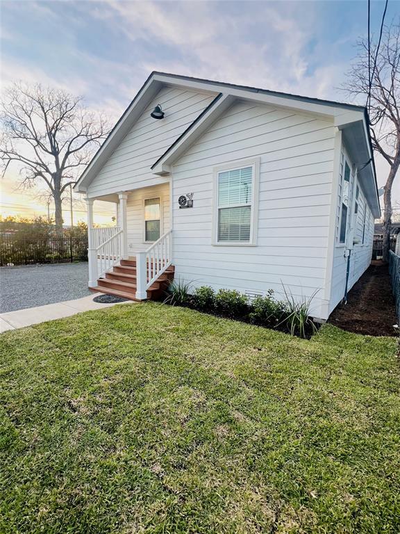 1105 Panama St in Houston, TX - Building Photo - Building Photo