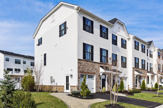 1 Sage Way in Mount Laurel, NJ - Building Photo - Building Photo