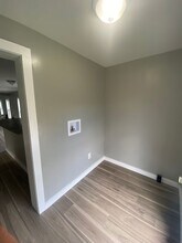 70 Church St-Unit -Unit 2 in Livermore Falls, ME - Building Photo - Building Photo