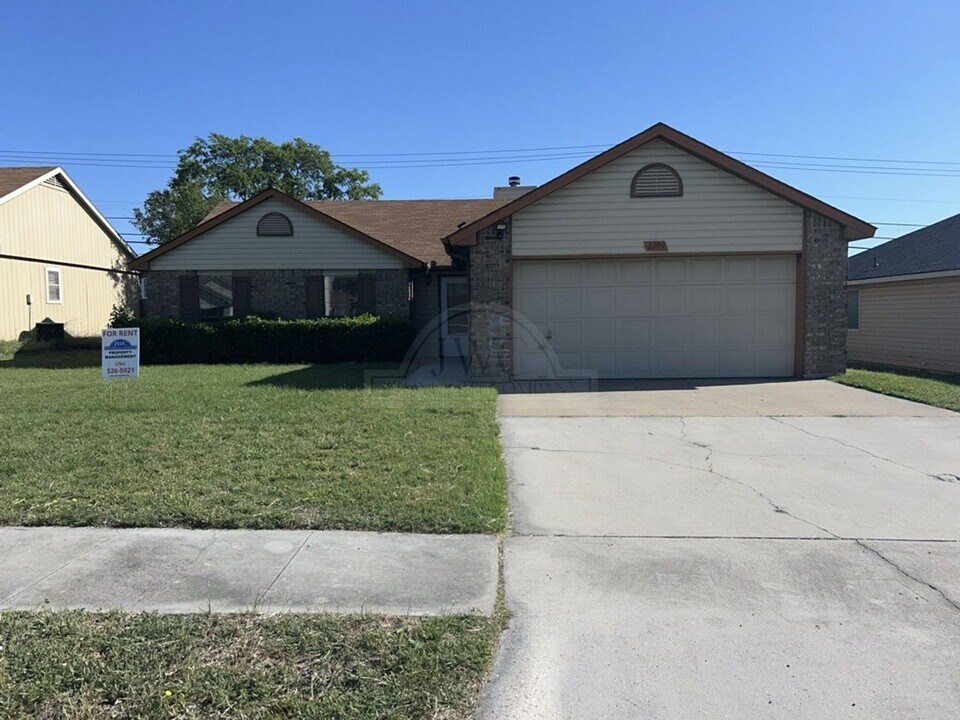 2209 Fieldstone Dr in Killeen, TX - Building Photo