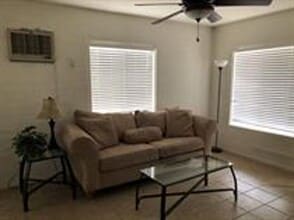 7153 Elm Ave in Twentynine Palms, CA - Building Photo - Building Photo