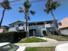 6545 Fulton Ave, Unit Unit 206 in Los Angeles, CA - Building Photo