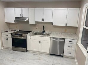 1000 Textile Rd in Spartanburg, SC - Building Photo - Building Photo