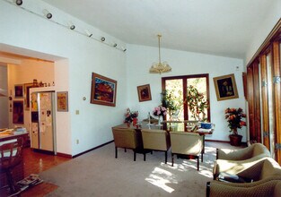 2959 Deckebach Ave in Cincinnati, OH - Building Photo - Building Photo