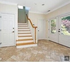 696 Ridgeway in White Plains, NY - Building Photo - Building Photo