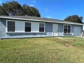 842 Wasena Ave in Sebastian, FL - Building Photo