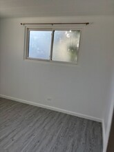 812 Paahana St in Honolulu, HI - Foto de edificio - Building Photo