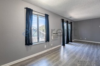 4602 Neil Rd in Reno, NV - Building Photo - Building Photo
