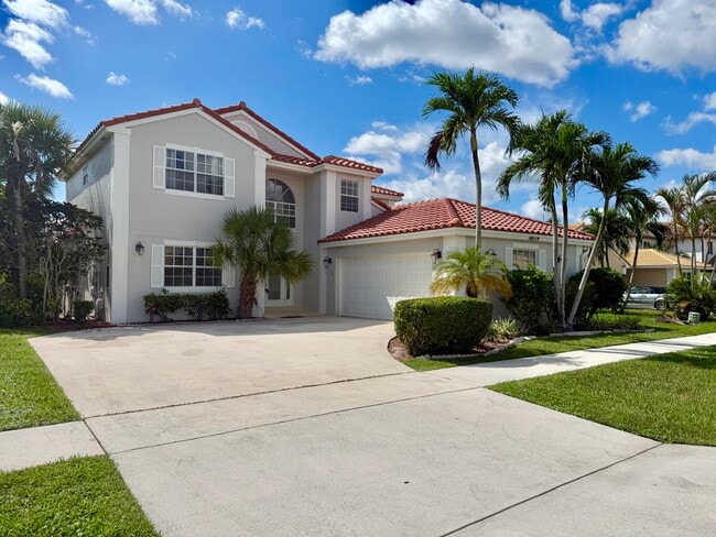 10579 Pebble Cove Ln