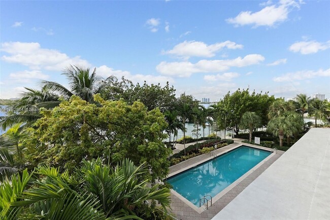 property at 910 West Ave