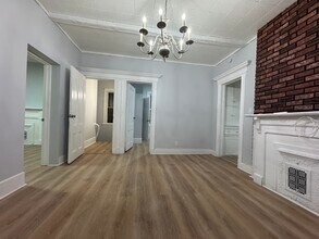 124 Tuers Ave, Unit #2 in Jersey City, NJ - Building Photo - Building Photo