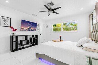 7320 Clarke Rd in West Palm Beach, FL - Building Photo - Building Photo
