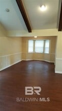 112 Wildwood Dr in Daphne, AL - Foto de edificio - Building Photo