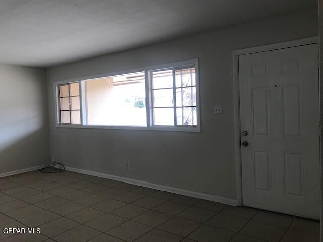 6004 Fiesta Dr in El Paso, TX - Building Photo - Building Photo