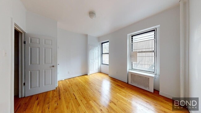 property at 401 E 78th St