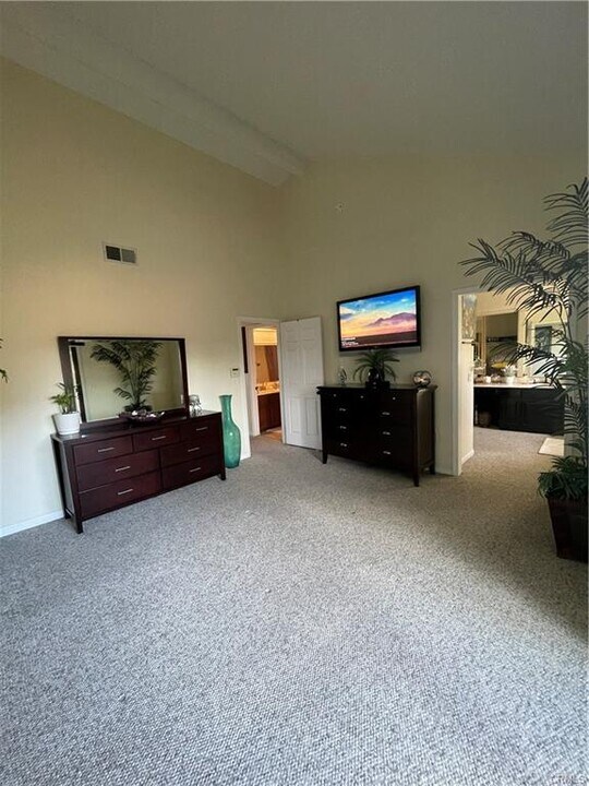 15 Coronado Ct in Manhattan Beach, CA - Building Photo